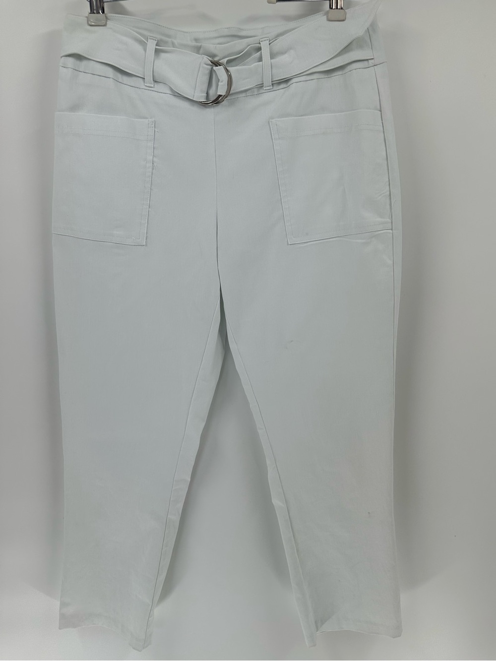Lauren & Riley High-Waist Belted Cropped White Pants - Picture 3 of 13